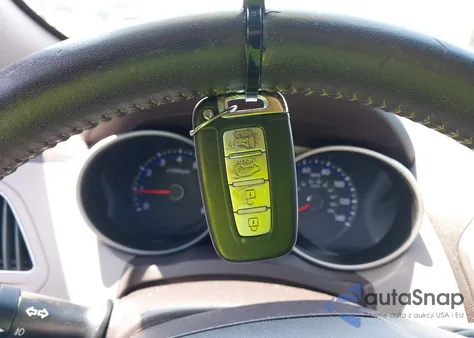 2013 Hyundai Tucson Limited from USA, damaged, VIN KM8JUCAC6DU767011